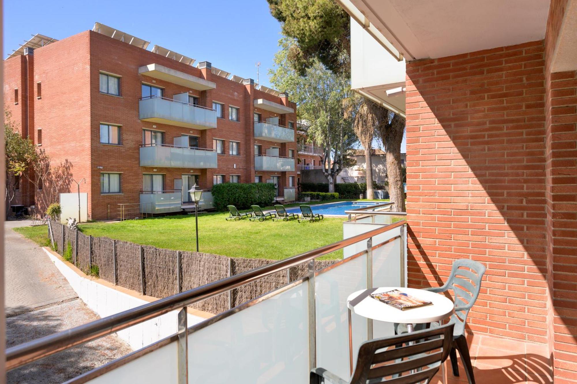 Sg Costa Bcn Apartments Castelldefels Bagian luar foto