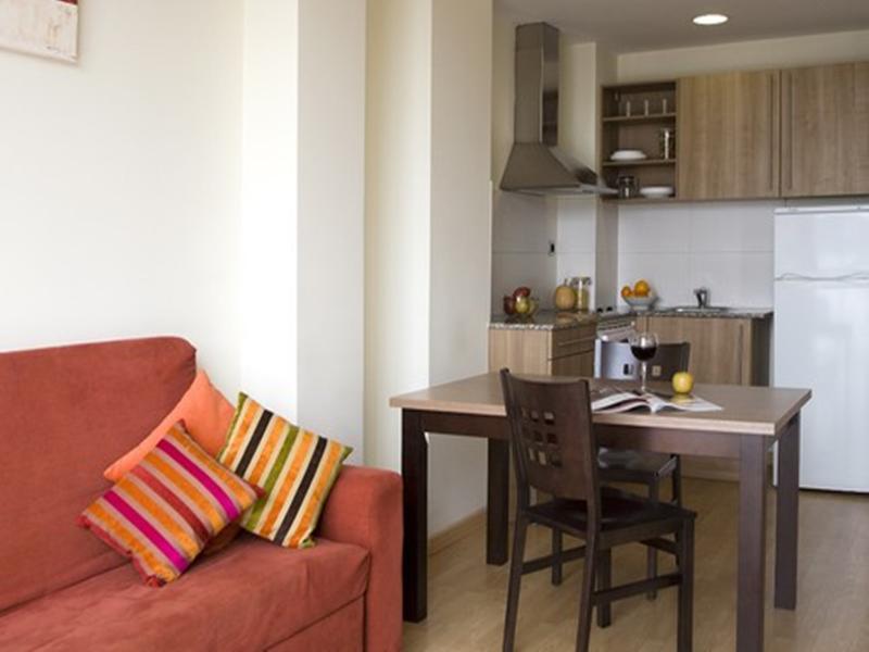 Sg Costa Bcn Apartments Castelldefels Bagian luar foto