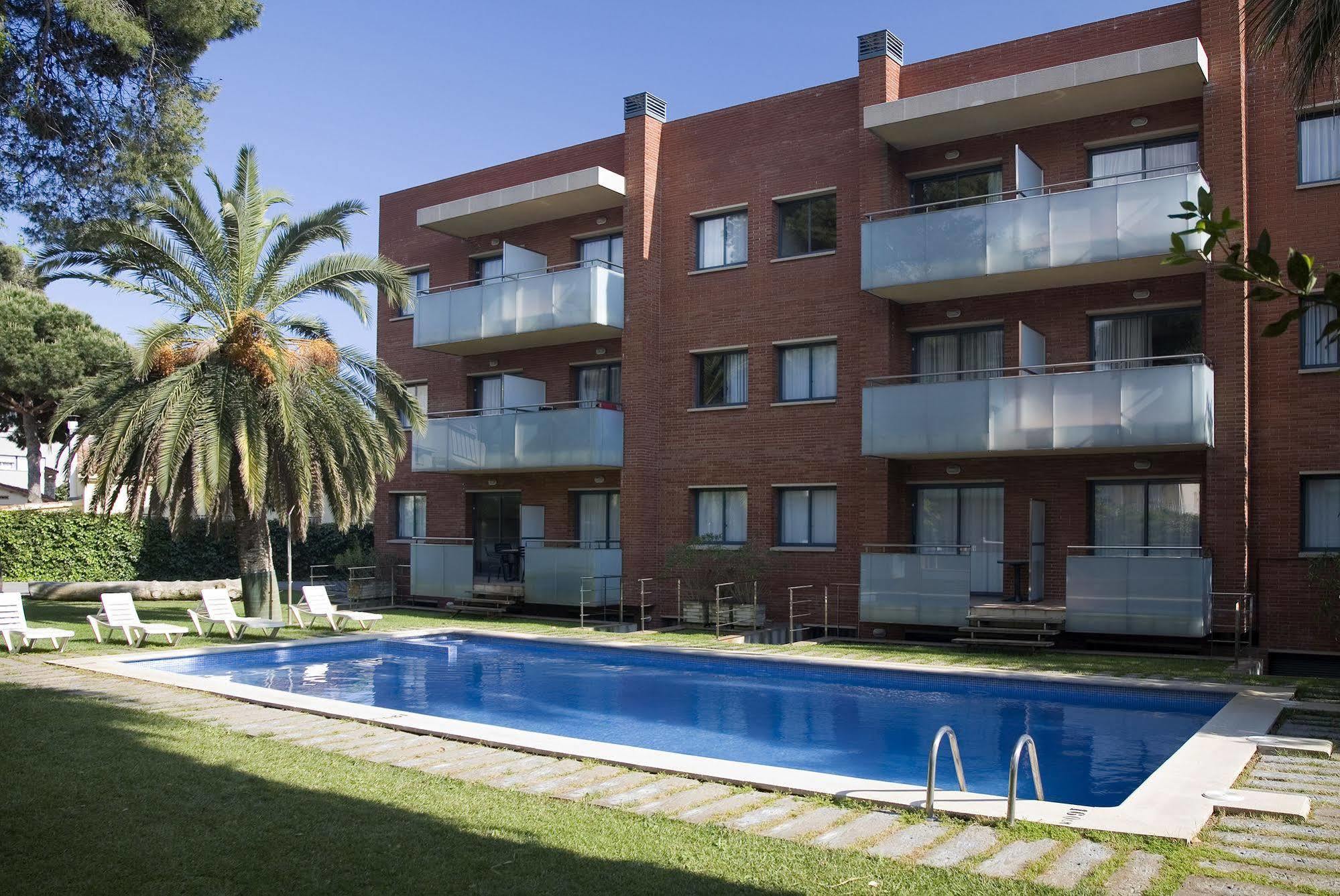 Sg Costa Bcn Apartments Castelldefels Bagian luar foto